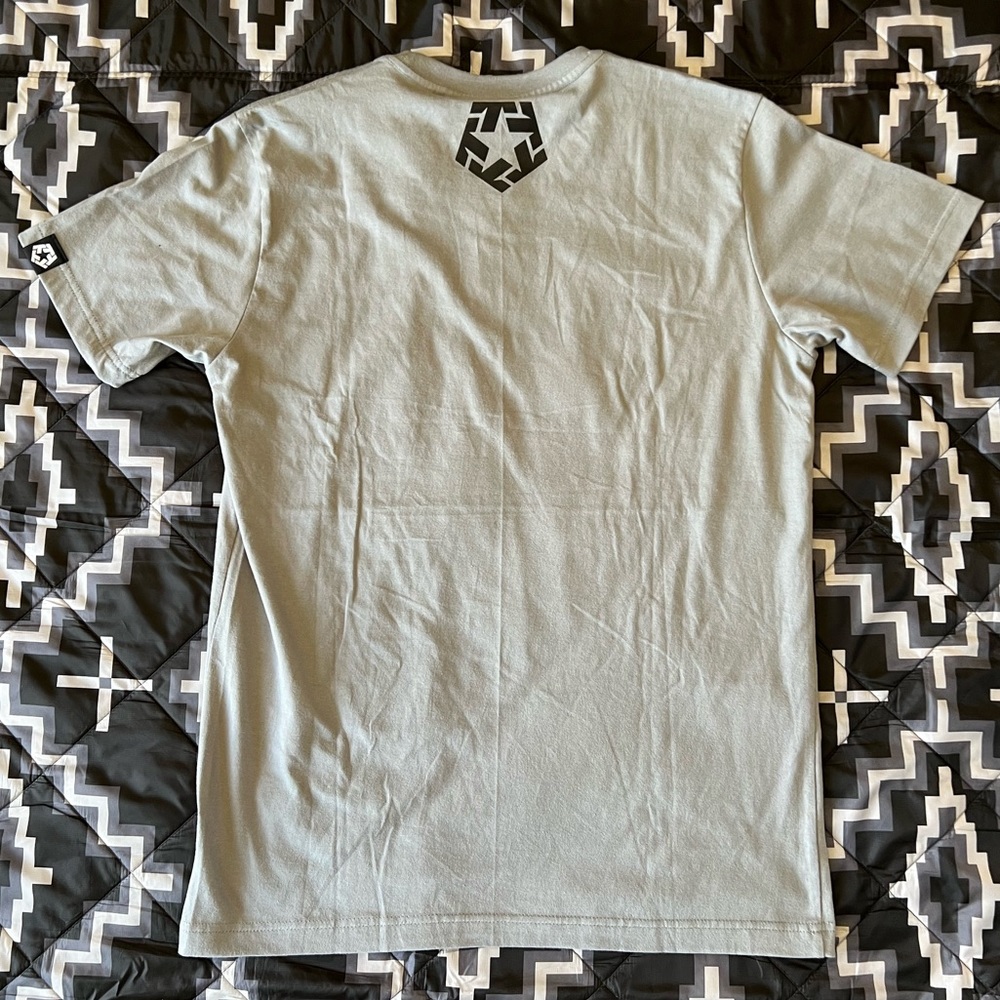 Tribal Streetwear Shirt - Picture 4 of 4